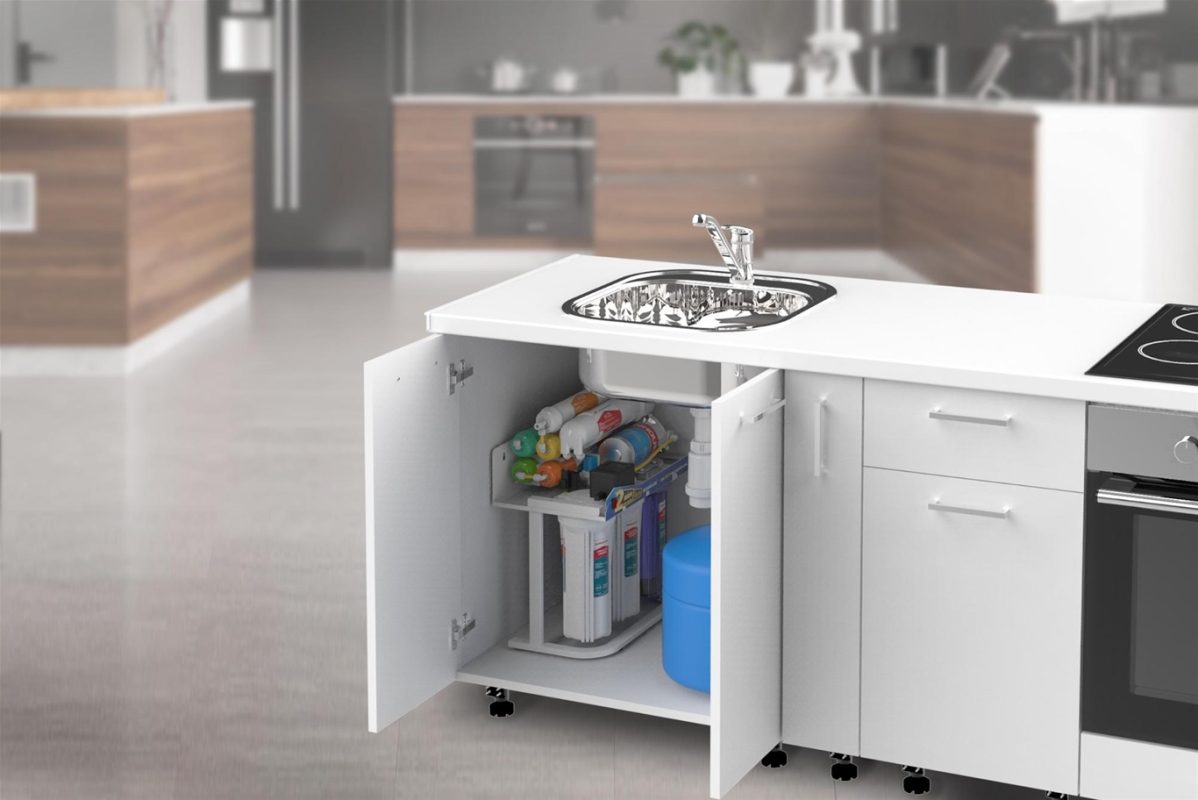 Có nên lắp đặt Bộ lọc nước thô đầu nguồn ở bồn bếp không?