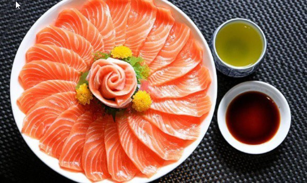 Cá bao nhiêu calo? Ăn nhiều cá có bị tăng cân không?